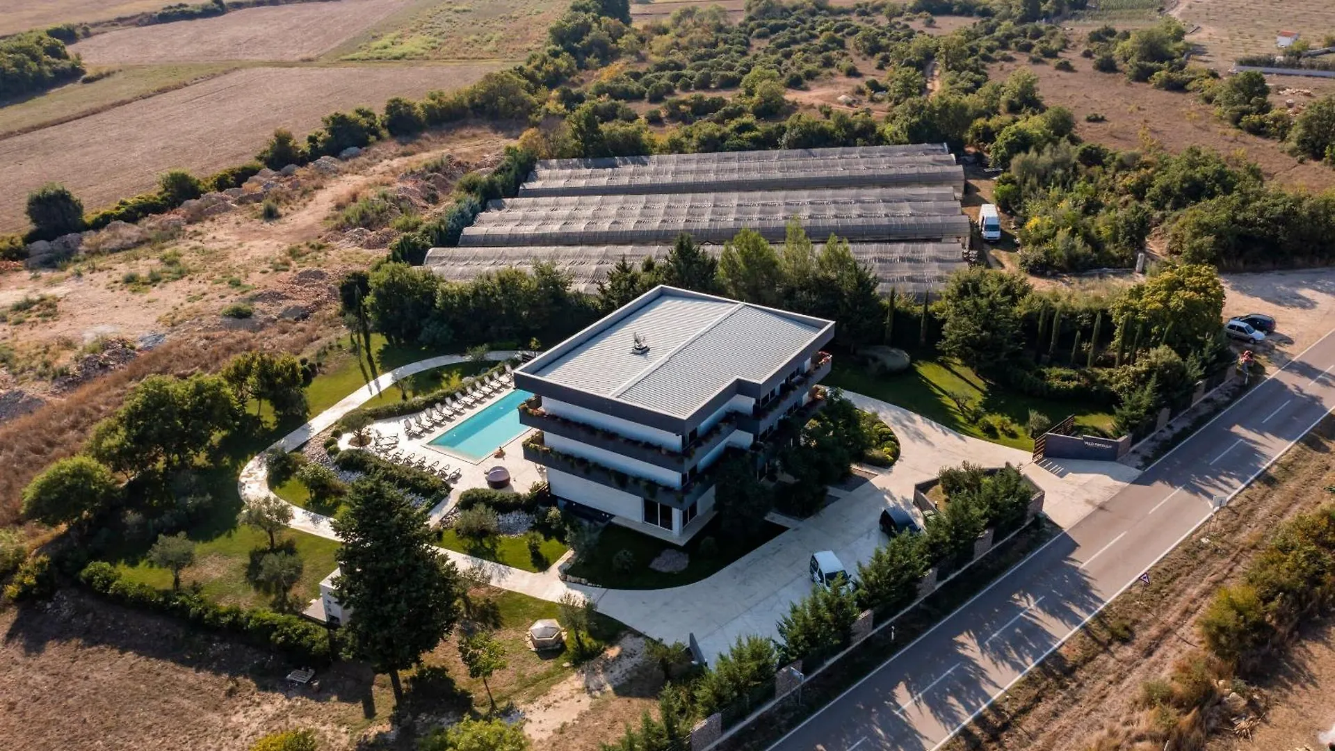 Villa Mendula Nin