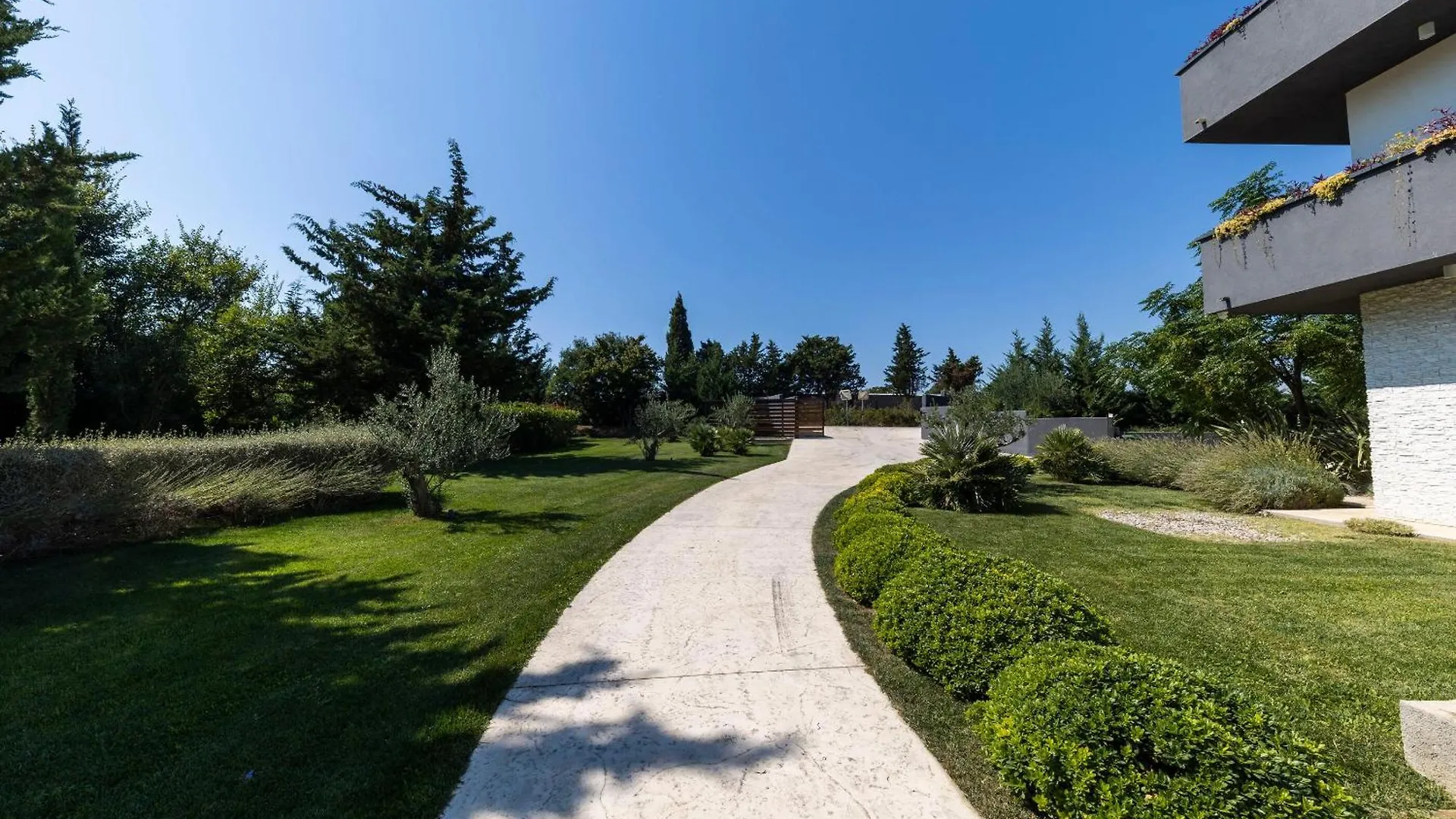 Villa Mendula Nin